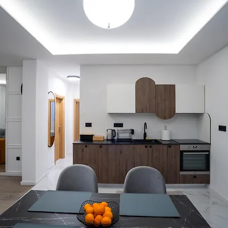 G1 Apartment